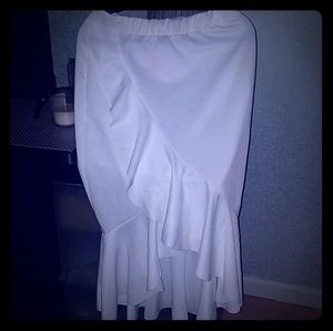 💙Ruffled white skirt